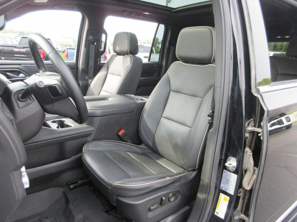2023 GMC Yukon XL SLT