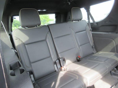 2023 GMC Yukon XL SLT