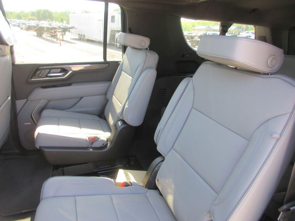 2026 GMC Yukon XL Elevation - Photo 13