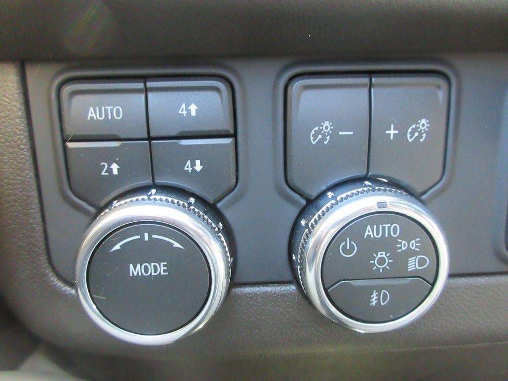 2026 GMC Yukon XL Elevation - Photo 18