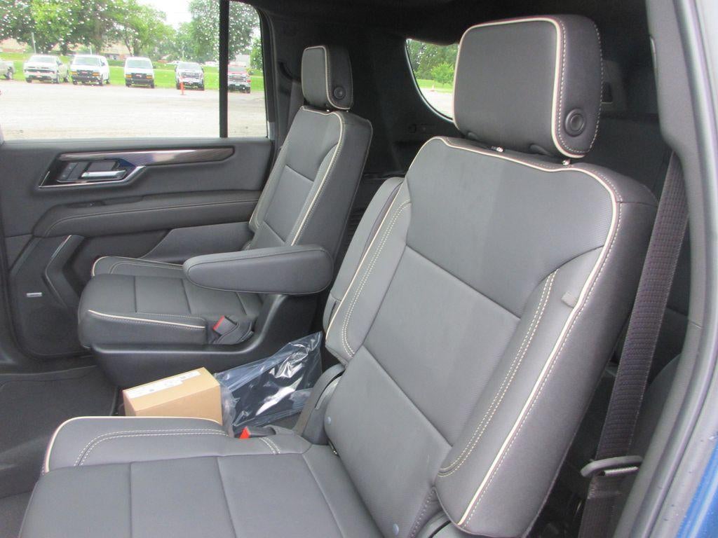 2026 GMC Yukon XL Elevation - Photo 12