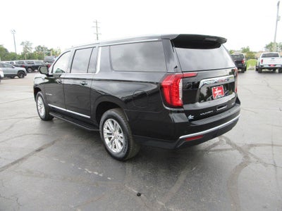 2023 GMC Yukon XL SLT