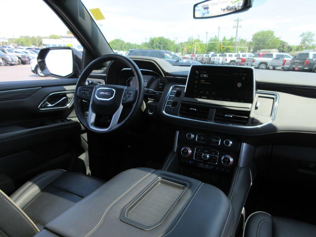 2024 GMC Yukon XL SLT