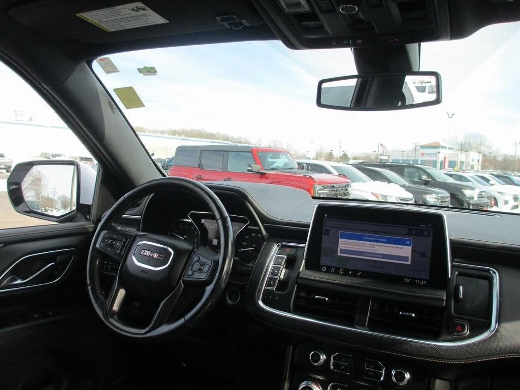 2021 GMC Yukon XL AT4