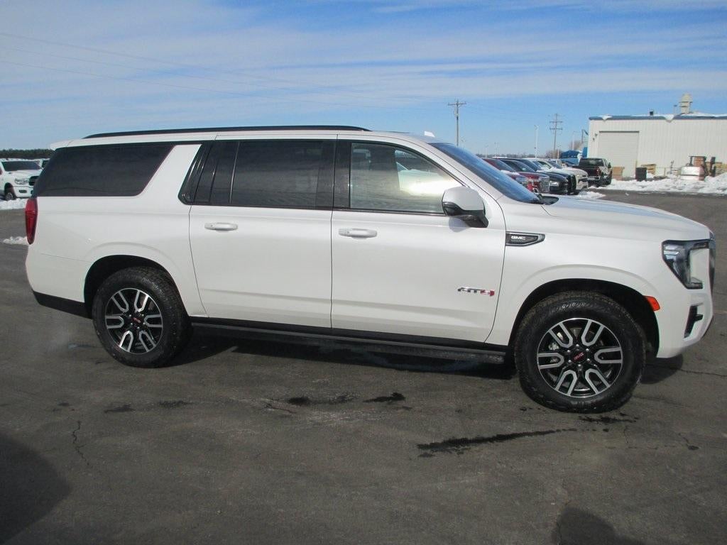 2021 GMC Yukon XL AT4