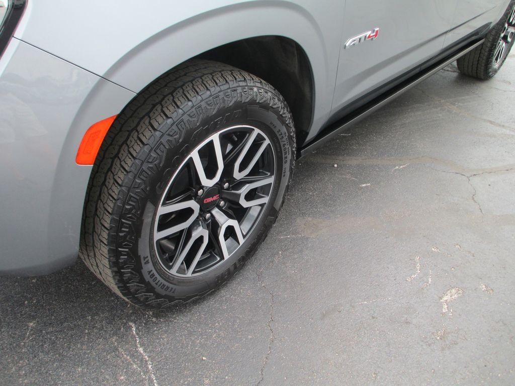 2023 GMC Yukon XL AT4