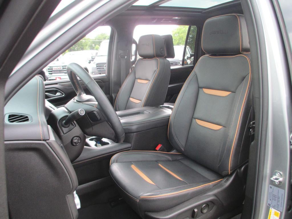 2023 GMC Yukon XL AT4