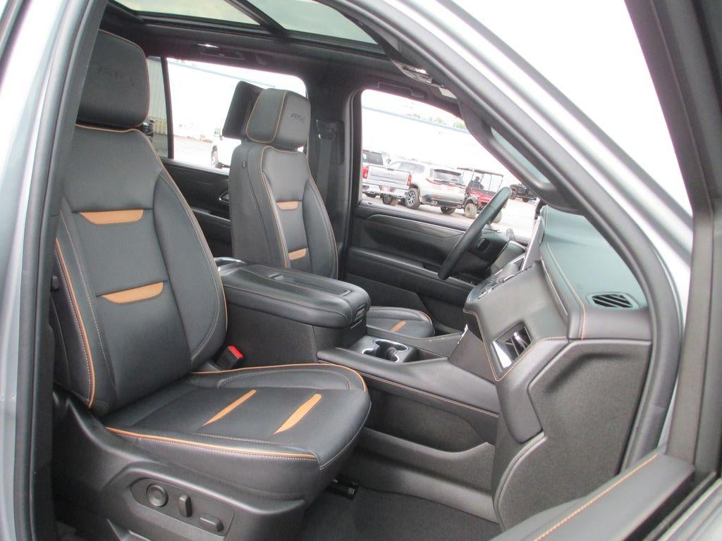 2023 GMC Yukon XL AT4