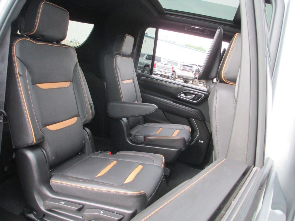 2023 GMC Yukon XL AT4