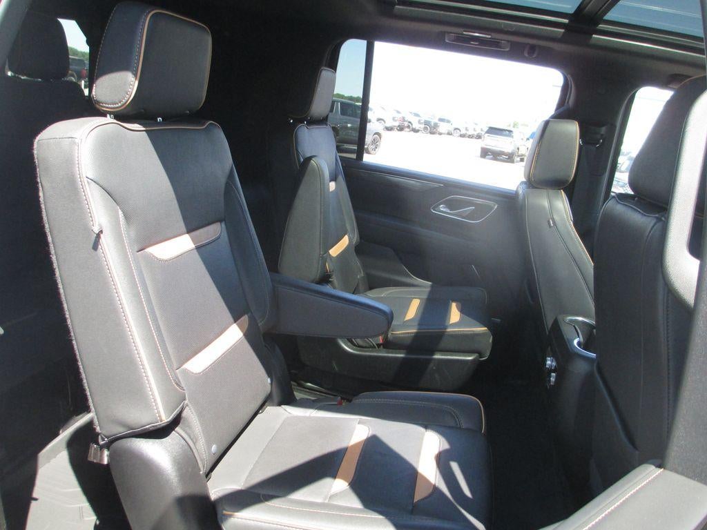 2024 GMC Yukon XL AT4