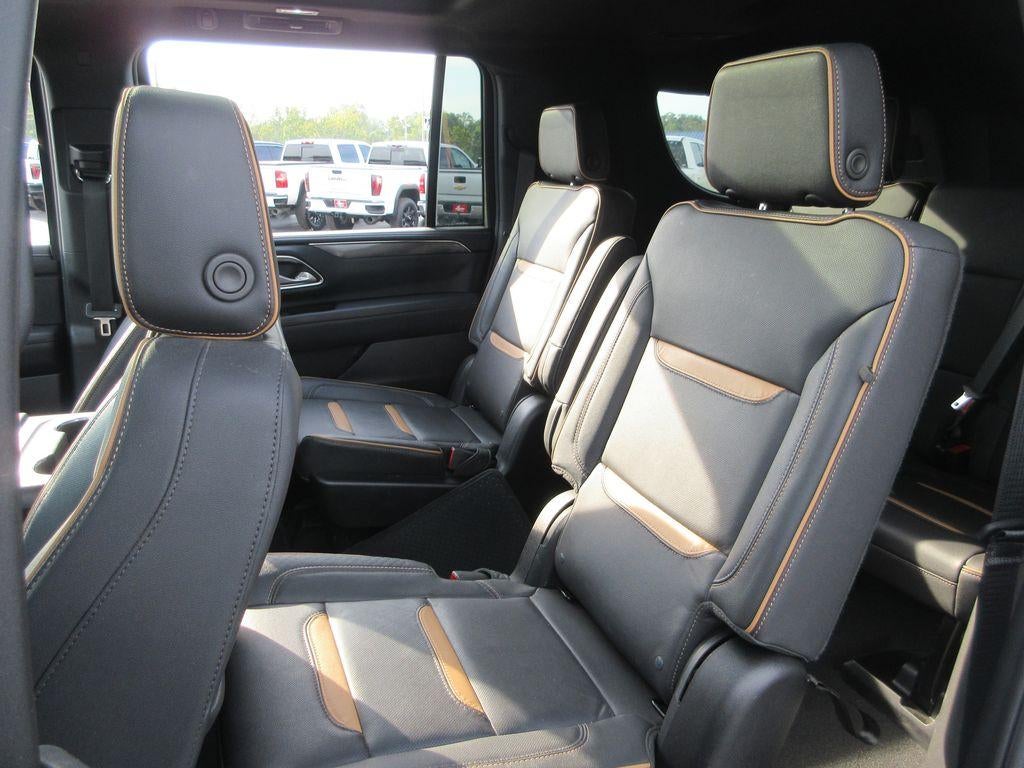 2024 GMC Yukon XL AT4