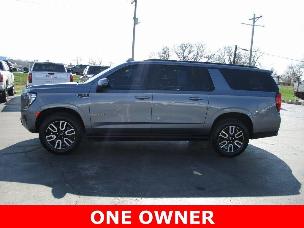 2022 GMC Yukon XL AT4