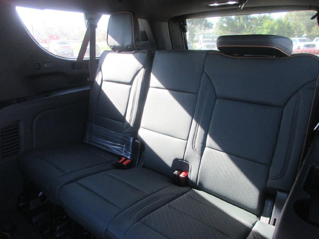 2027 GMC Yukon XL AT4 - Photo 13