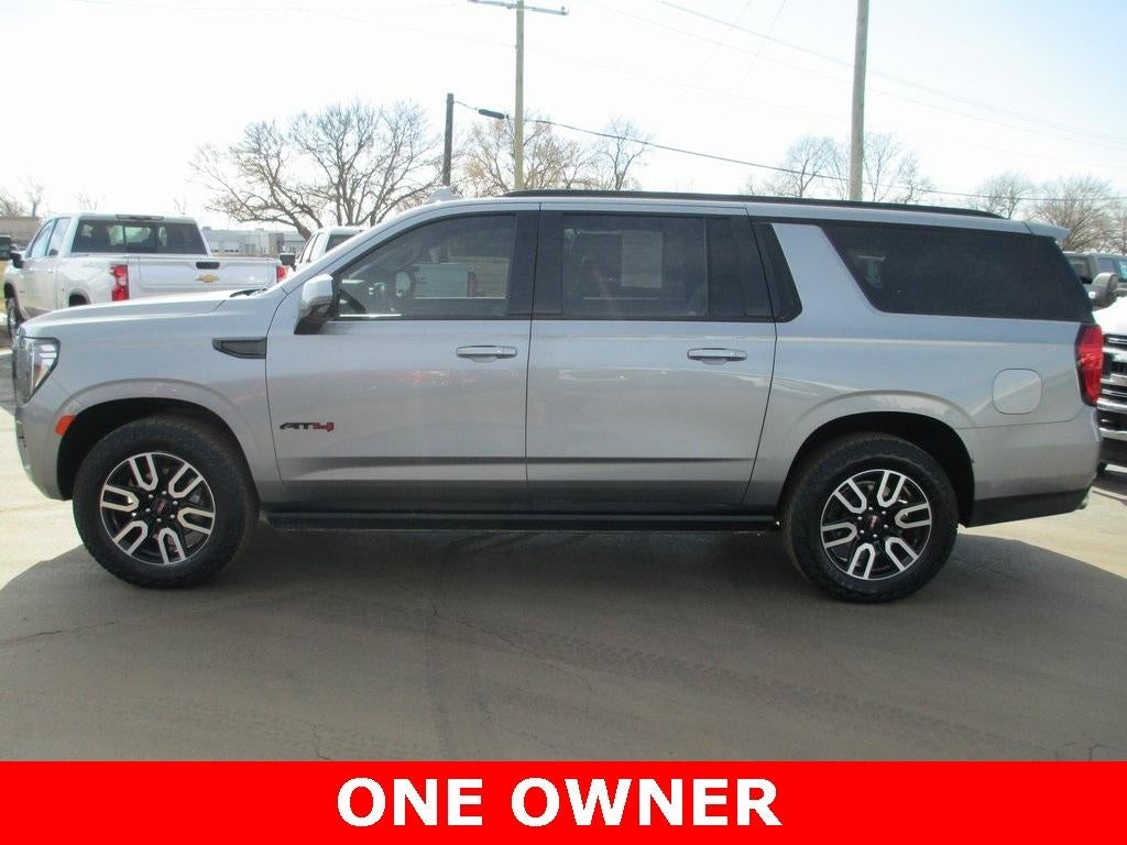 2023 GMC Yukon XL AT4