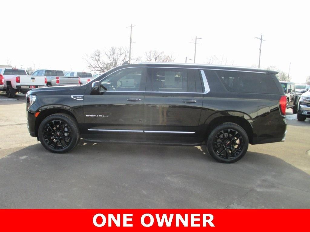 2022 GMC Yukon XL Denali