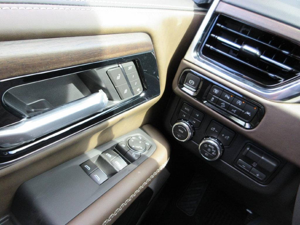 2027 GMC Yukon XL Denali Ultimate