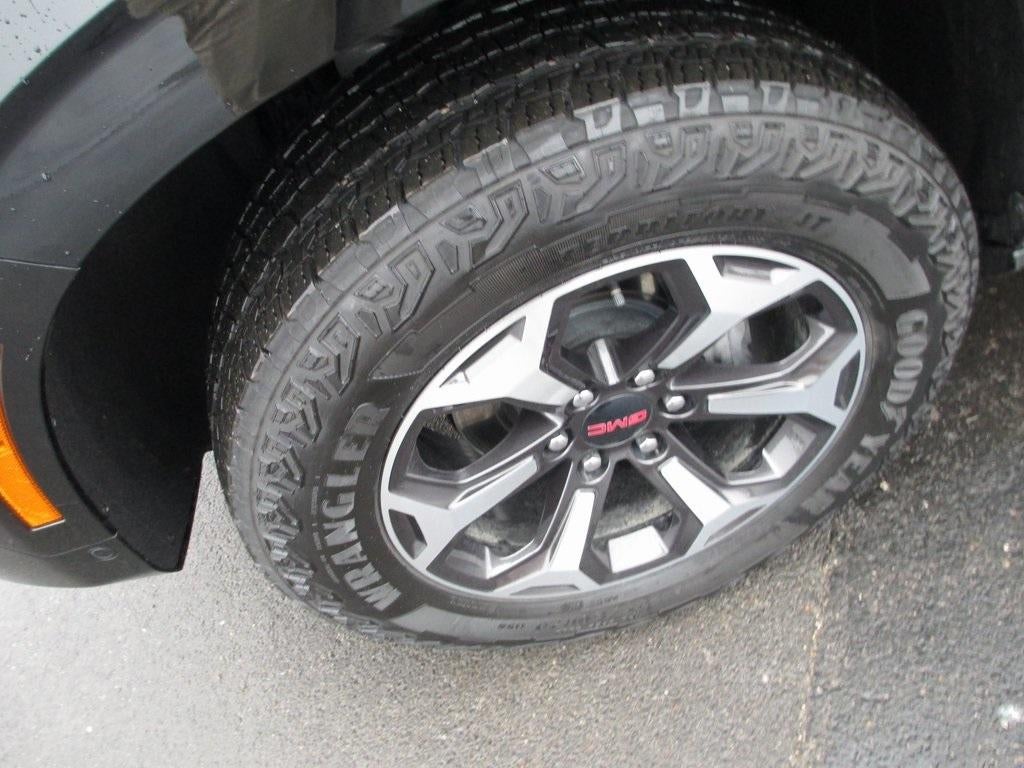 2025 GMC Yukon AT4 Ultimate