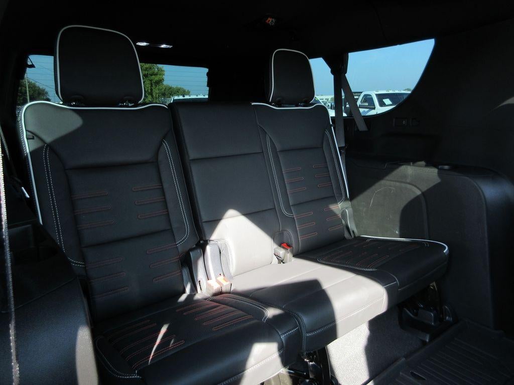 2025 GMC Yukon XL AT4 Ultimate