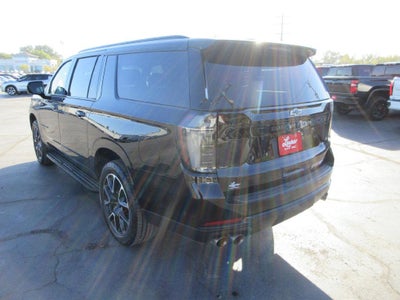2025 Chevrolet Suburban RST