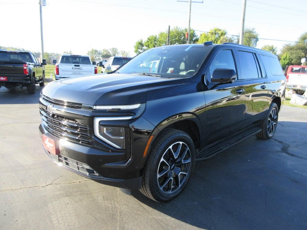 2025 Chevrolet Suburban RST