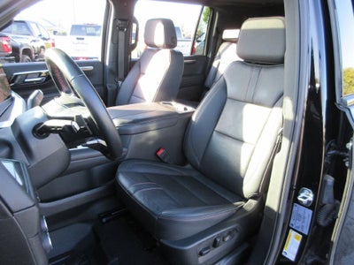 2025 Chevrolet Suburban RST