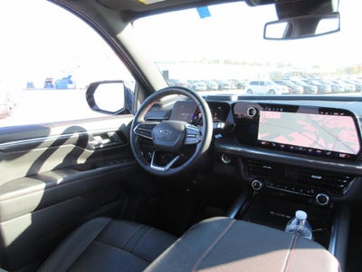 2025 Chevrolet Suburban RST