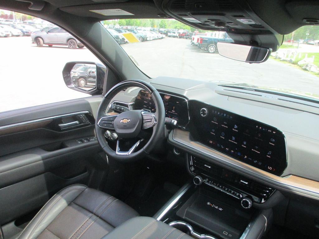 2025 Chevrolet Suburban High Country