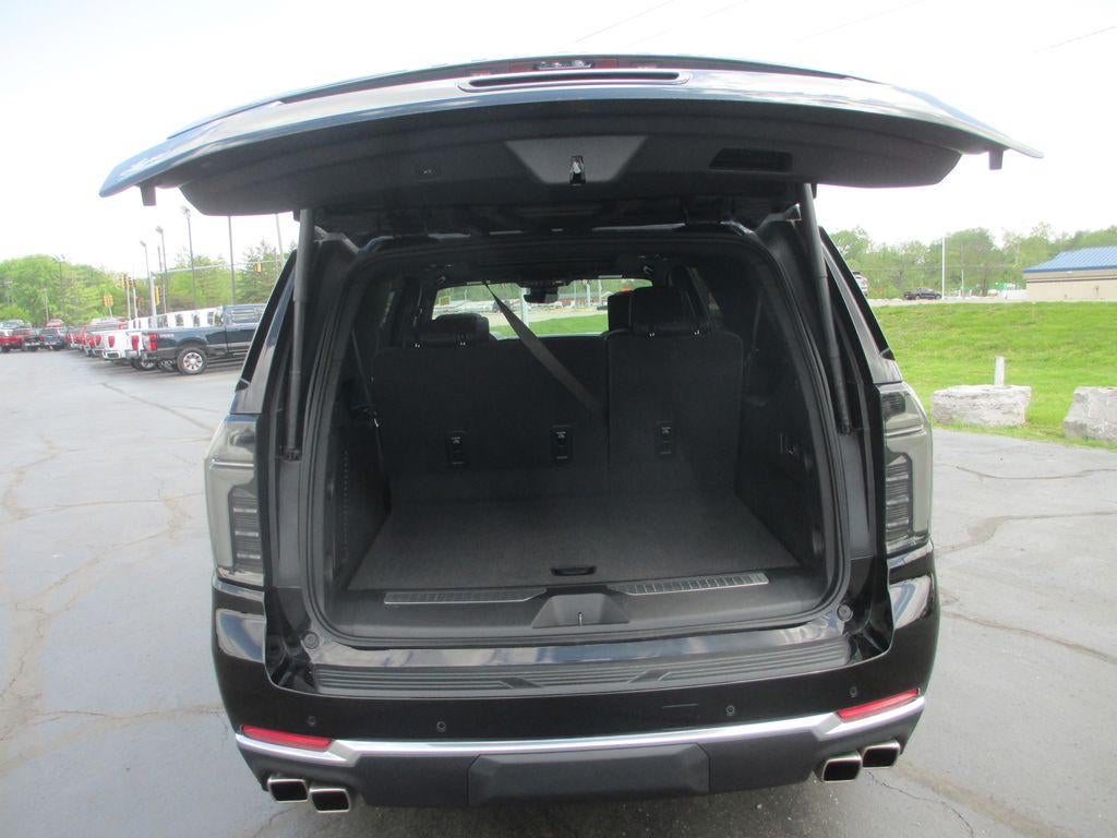 2025 Chevrolet Suburban High Country