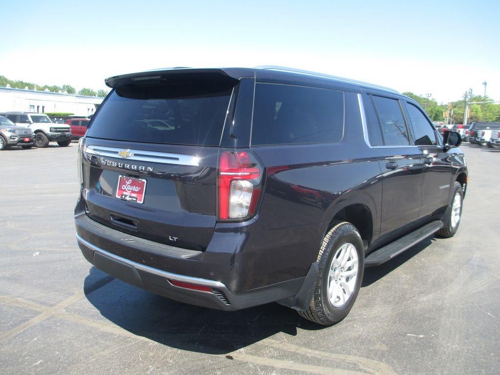 2023 Chevrolet Suburban LT
