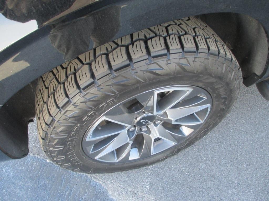 2023 Chevrolet Suburban Z71