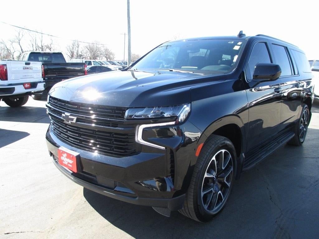 2023 Chevrolet Suburban RST
