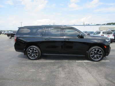2024 Chevrolet Suburban RST