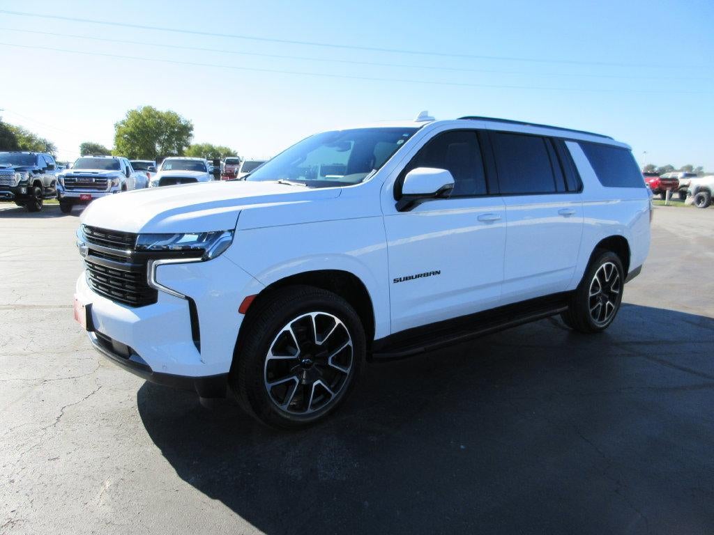 2023 Chevrolet Suburban RST