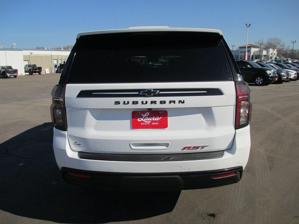 2023 Chevrolet Suburban RST