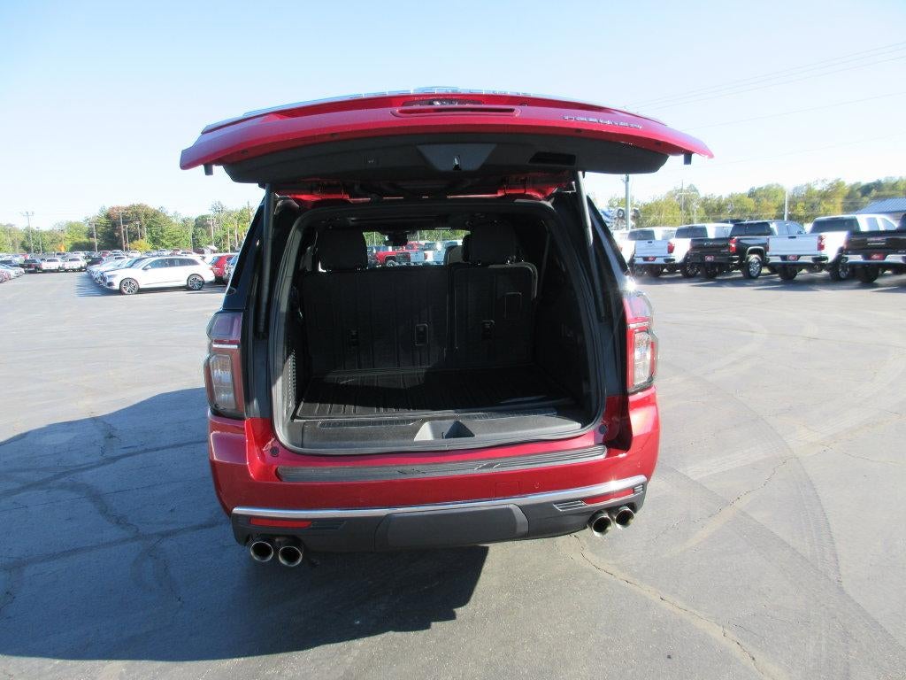 2024 Chevrolet Suburban Premier