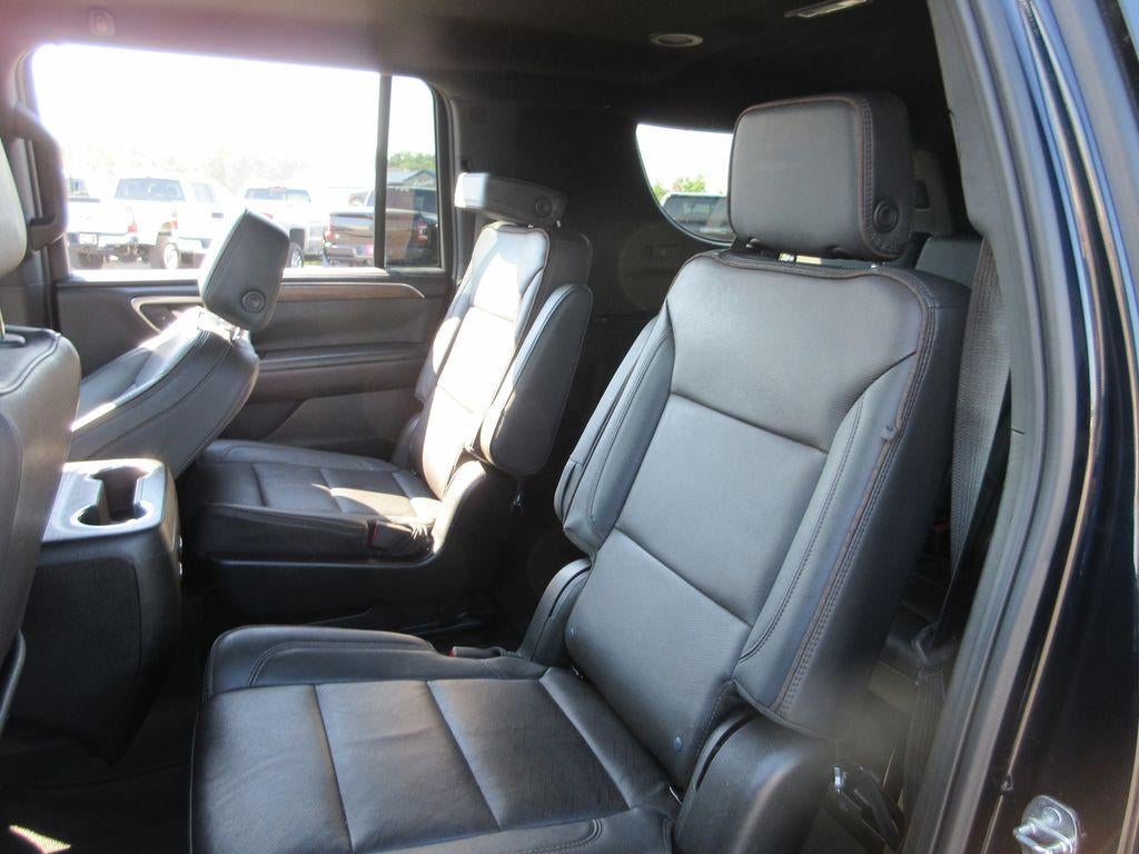 2023 Chevrolet Suburban High Country