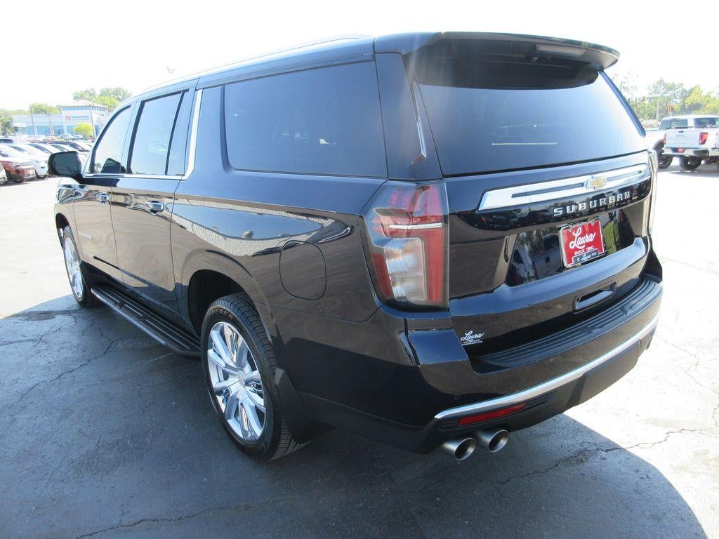 2023 Chevrolet Suburban High Country