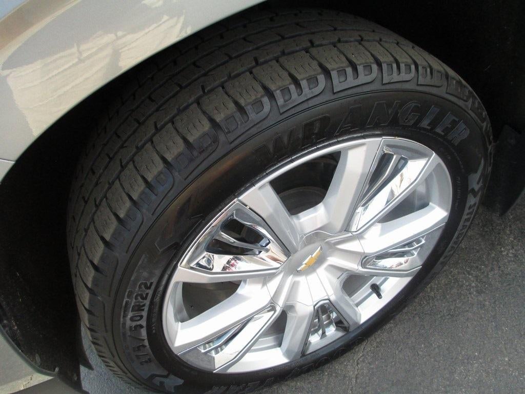 2023 Chevrolet Suburban High Country