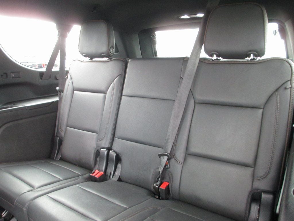 2022 Chevrolet Suburban High Country