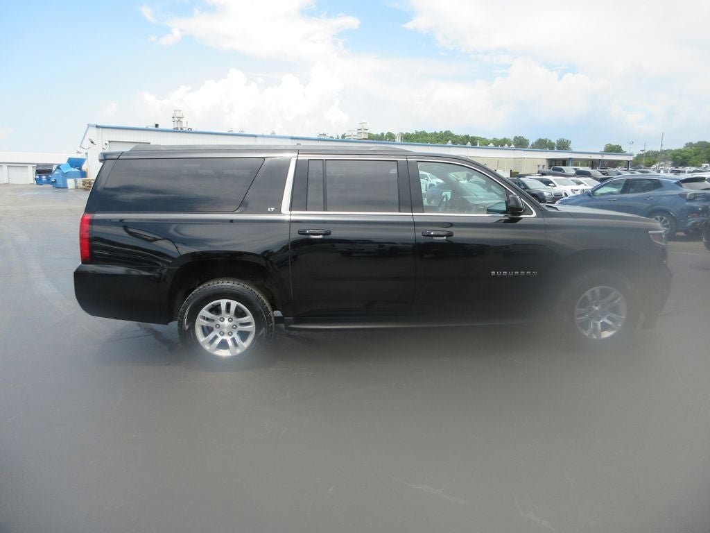 2018 Chevrolet Suburban LT