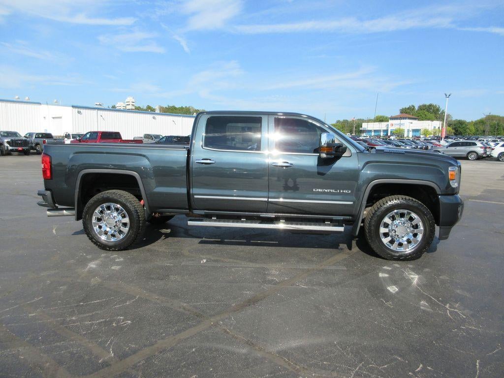 2019 GMC Sierra 2500 HD Denali
