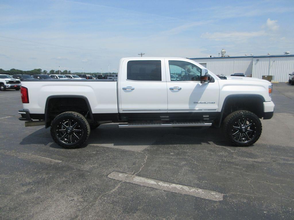 2019 GMC Sierra 2500 HD Denali