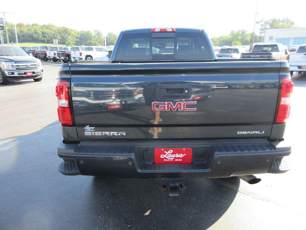 2017 GMC Sierra 2500 HD Denali