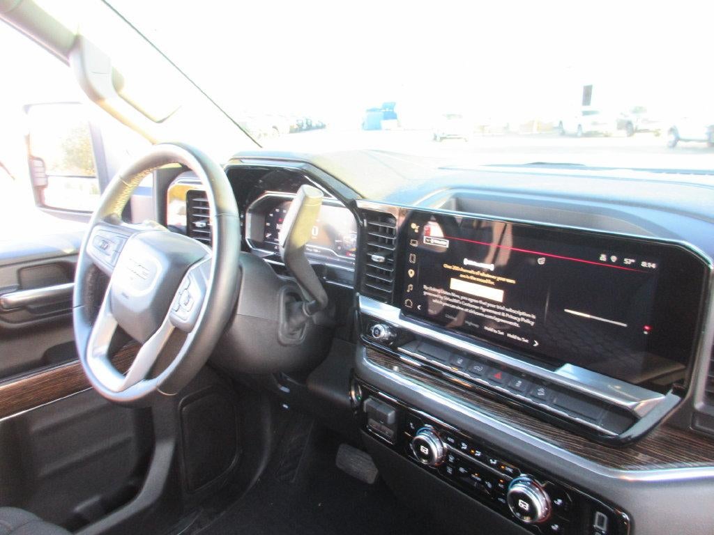 2025 GMC Sierra 2500 HD SLE