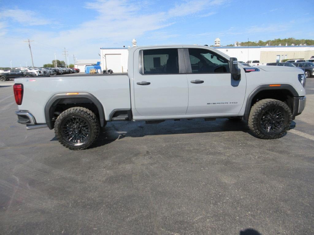 2024 GMC Sierra 2500 HD Pro