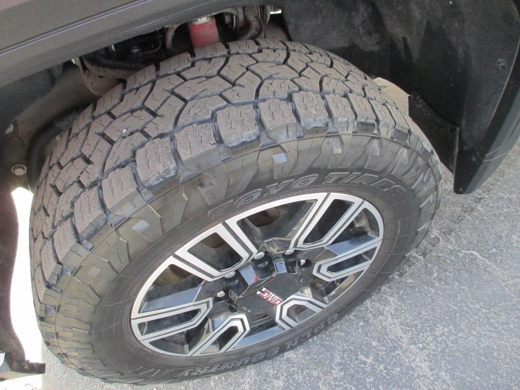 2023 GMC Sierra 2500 HD AT4