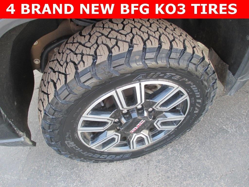 2023 GMC Sierra 2500 HD AT4