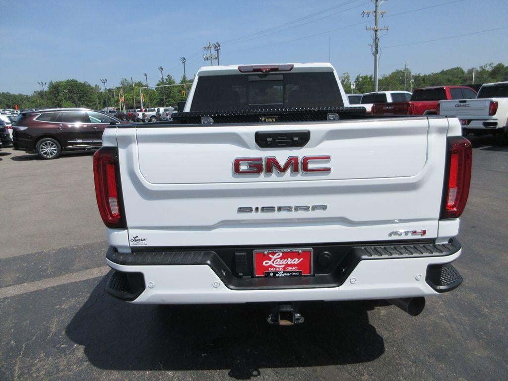 2022 GMC Sierra 2500 HD AT4