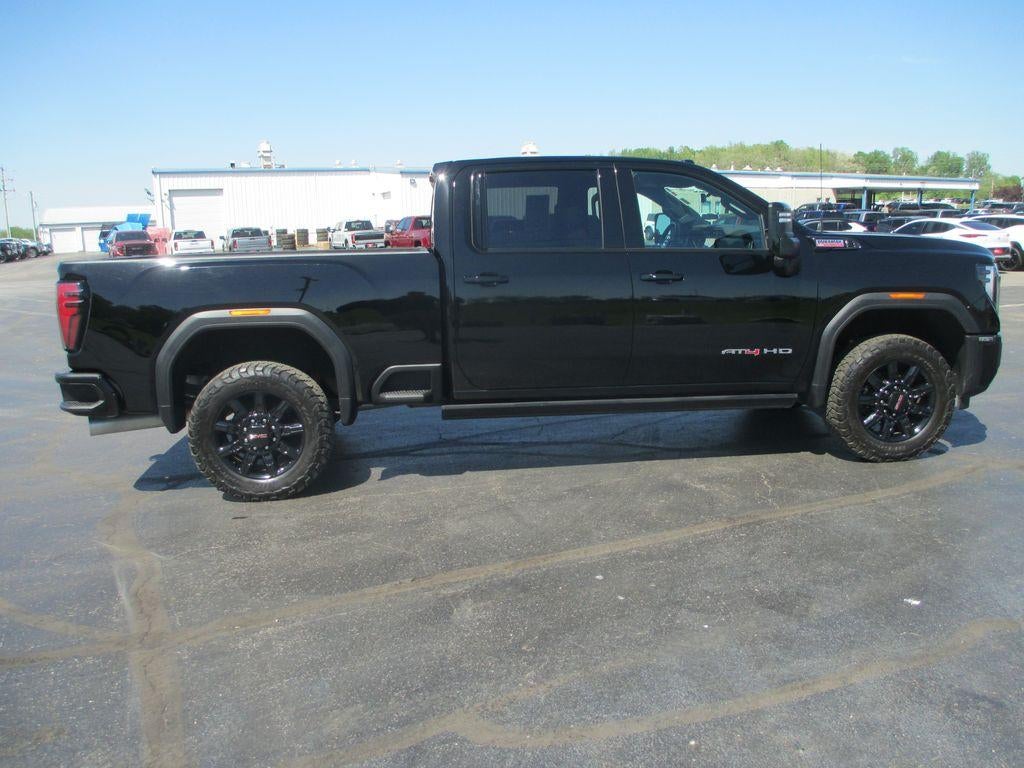 2024 GMC Sierra 2500 HD AT4