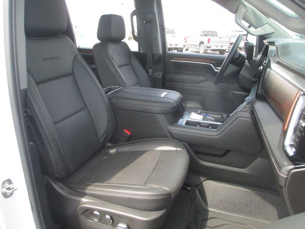 2024 GMC Sierra 2500 HD Denali